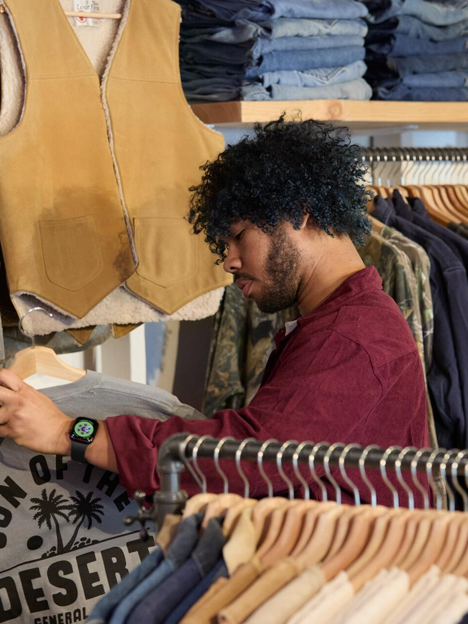 Clothing retailer using Square